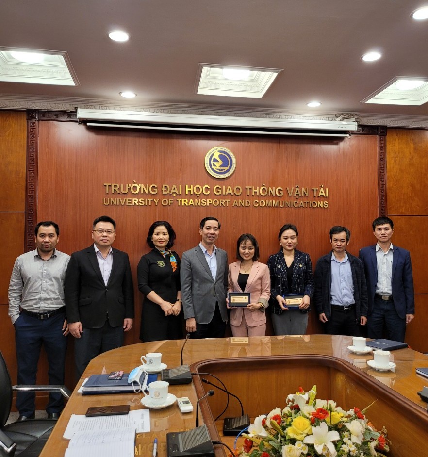tài xỉu
 tiếp và làm việc với  Công ty TNHH Công nghệ Huawei Việt Nam